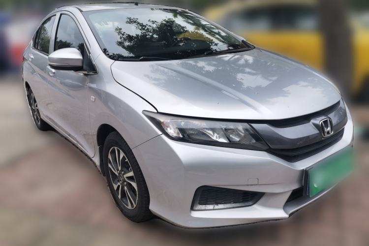 Used Honda City 2015 1.5L CVT Comfort Version Front Right 45 Deg