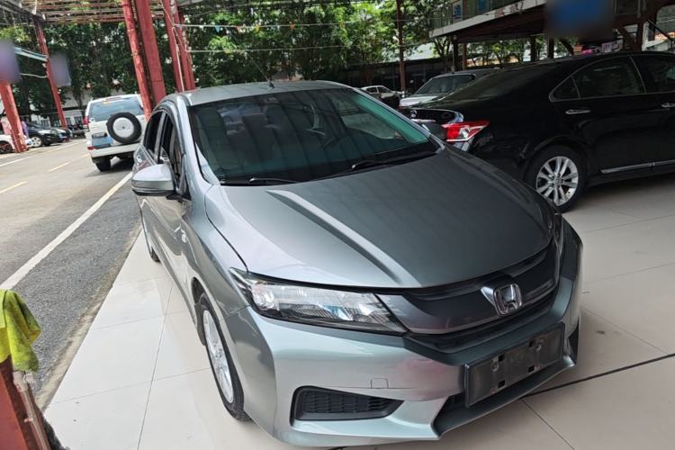 Used Honda City 2015 1.5L CVT Comfort Version Front Right 45 Deg
