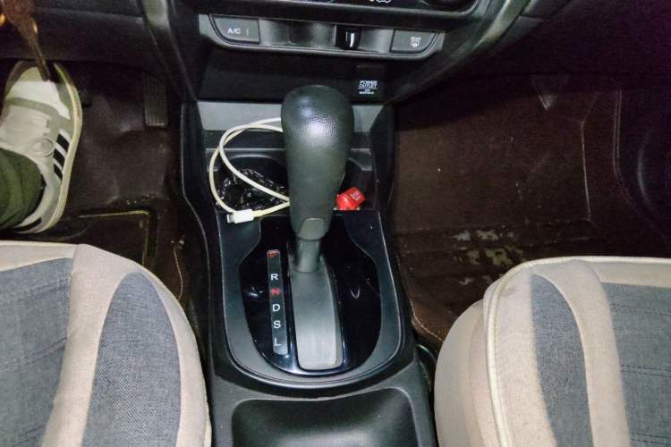 Used Honda City 2015 1.5L CVT Comfort Version Gear Lever