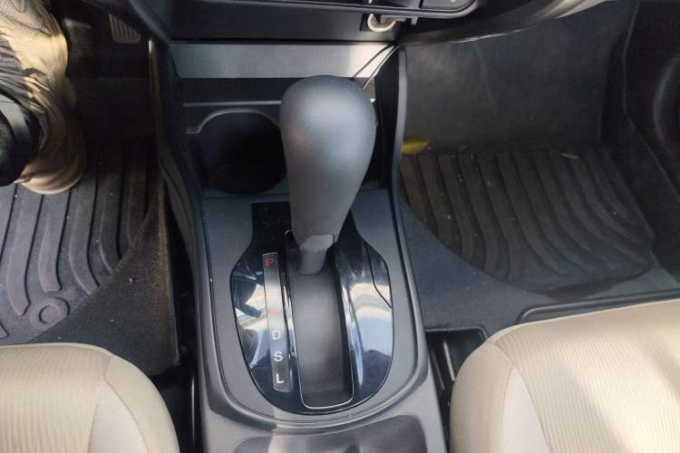 Used Honda City 2015 1.5L CVT Comfort Version Gear Lever