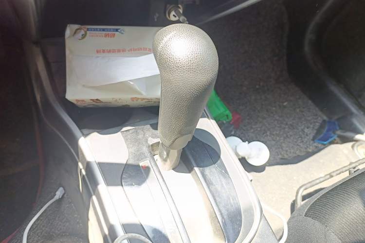 Used Honda City 2015 1.5L CVT Luxury Edition Gear Lever