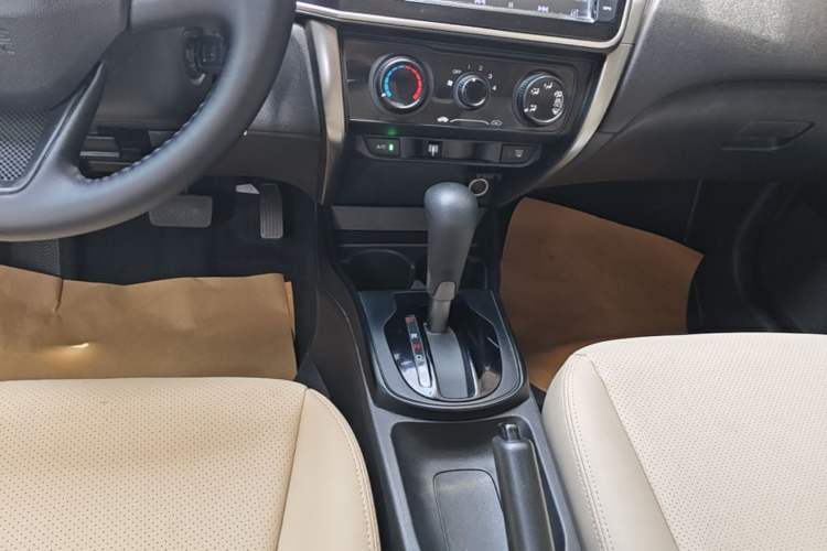 Used Honda City 2015 1.5L CVT Comfort Version Gear Lever