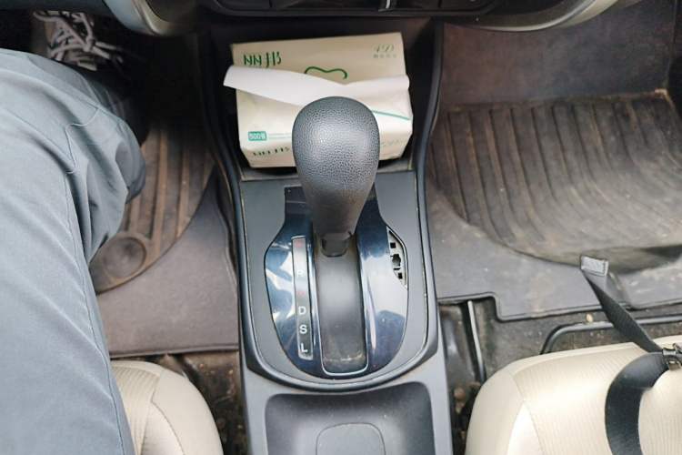 Used Honda City 2015 1.5L CVT Comfort Version Gear Lever