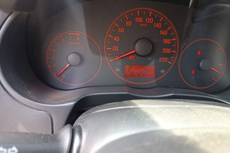 Used Honda City 2015 1.5L CVT Comfort Version Odometer Close Up