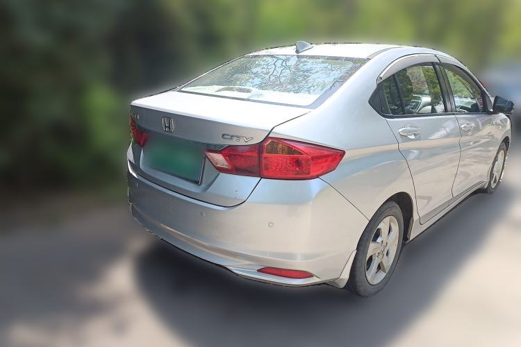Used Honda City 2015 1.5L CVT Luxury Edition Rear Right 45 Deg