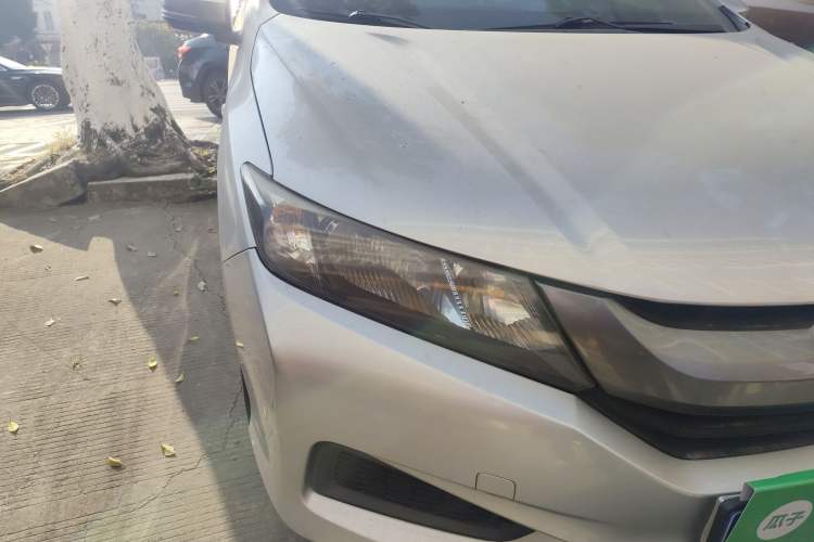 Used Honda City 2015 1.5L CVT Comfort Version Right Front Headlight