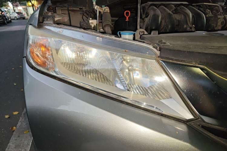 Used Honda City 2015 1.5L CVT Luxury Edition Right Front Headlight