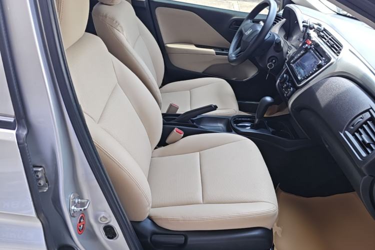 Used Honda City 2015 1.5L CVT Comfort Version Right Front Seat
