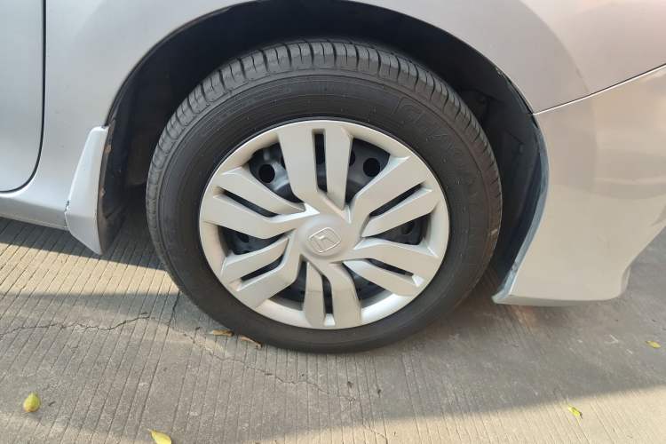 Used Honda City 2015 1.5L CVT Comfort Version Right Front Wheel Hub