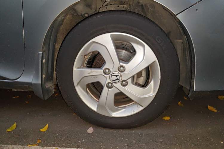 Used Honda City 2015 1.5L CVT Luxury Edition Right Front Wheel Hub