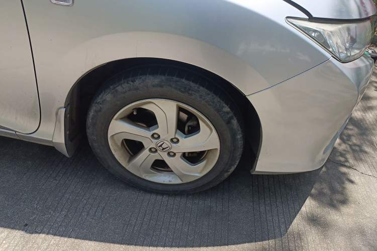 Used Honda City 2015 1.5L CVT Luxury Edition Right Front Wheel Hub