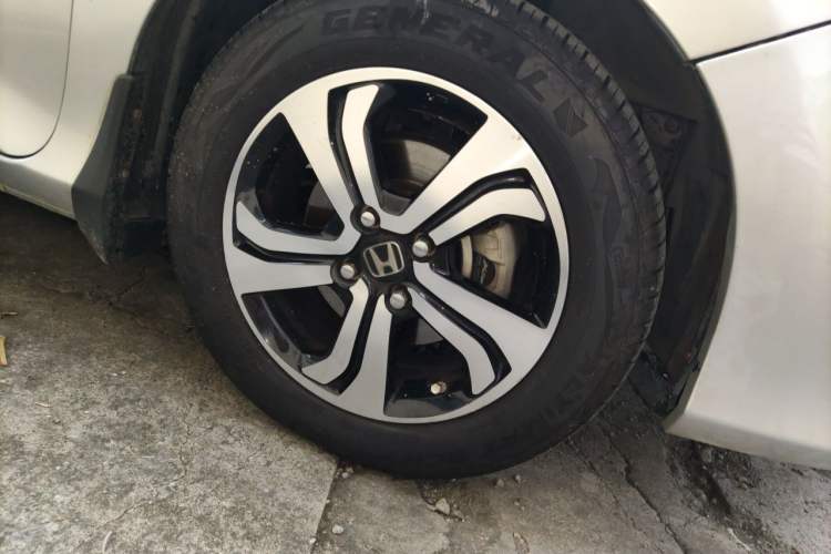 Used Honda City 2015 1.5L CVT Comfort Version Right Front Wheel Hub