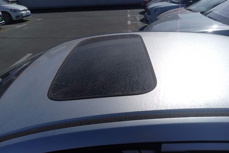 Used Honda City 2015 1.5L manual luxury edition Roof