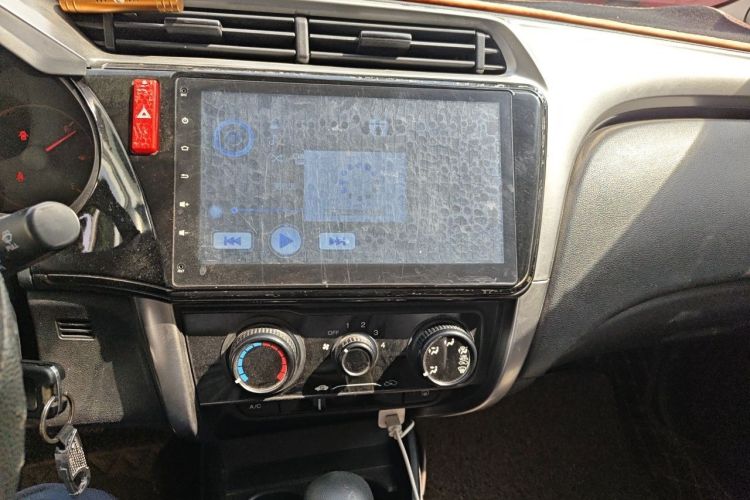 Used Honda City 2015 1.5L CVT Comfort Version Audio And AC Panel