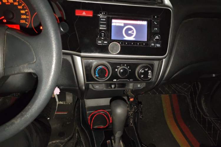 Used Honda City 2015 1.5L CVT Comfort Version Audio And AC Panel