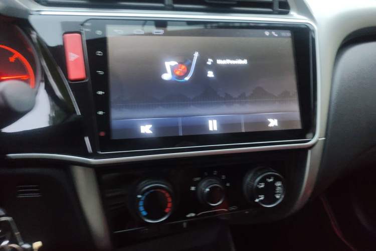 Used Honda City 2015 1.5L manual Comfort version Audio And AC Panel