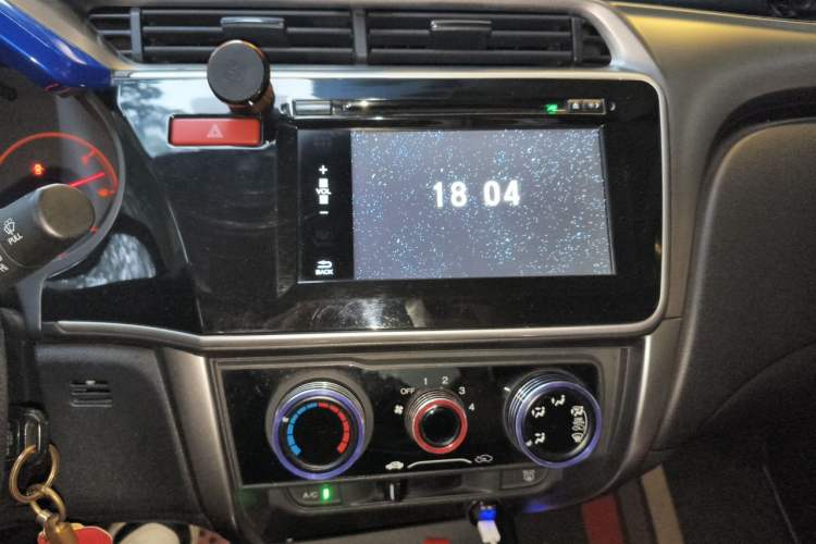 Used Honda City 2015 1.5L CVT Comfort Version Audio And AC Panel