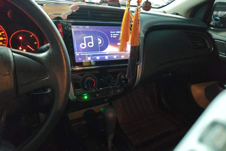 Used Honda City 2015 1.5L CVT Comfort Version Audio And AC Panel