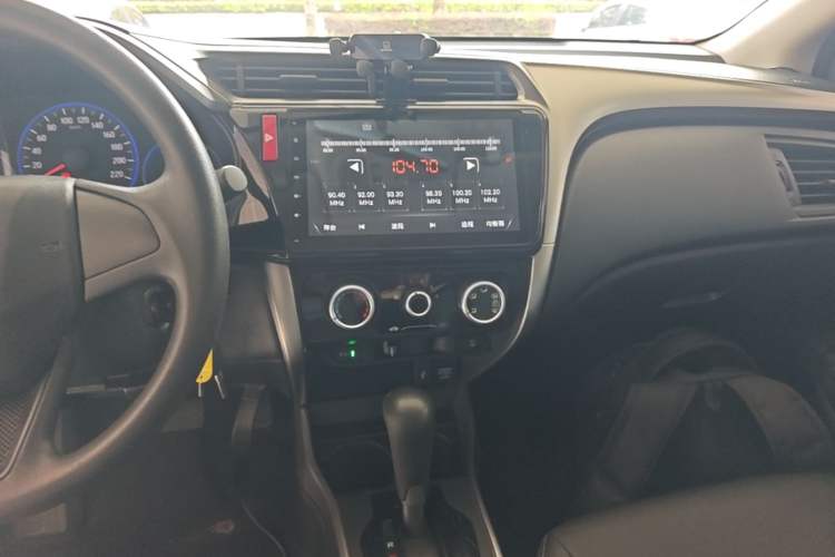 Used Honda City 2015 1.5L CVT Luxury Edition Audio And AC Panel
