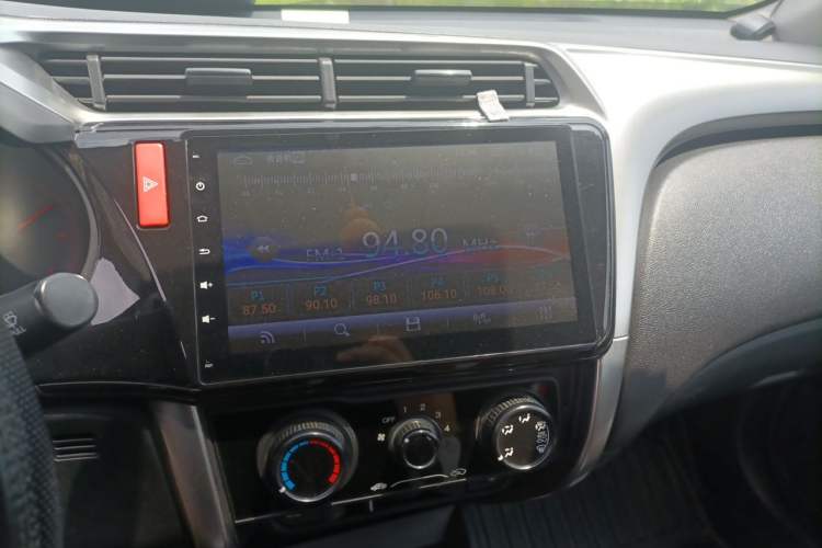 Used Honda City 2015 1.5L manual Comfort version Audio And AC Panel
