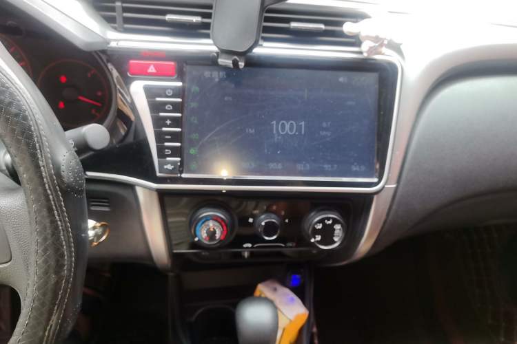 Used Honda City 2015 1.5L CVT Comfort Version Audio And AC Panel