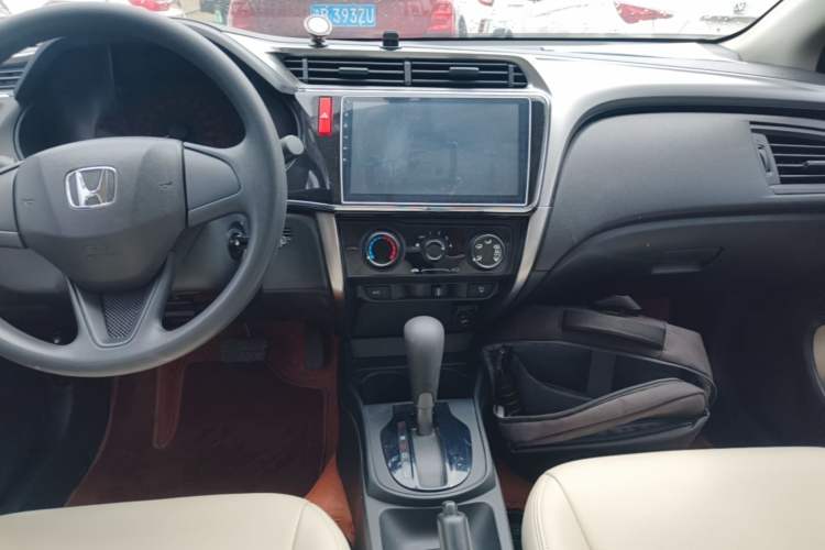 Used Honda City 2015 1.5L CVT Comfort Version Audio And AC Panel