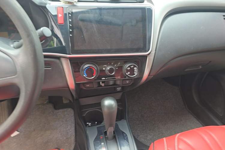 Used Honda City 2015 1.5L CVT Comfort Version Audio And AC Panel