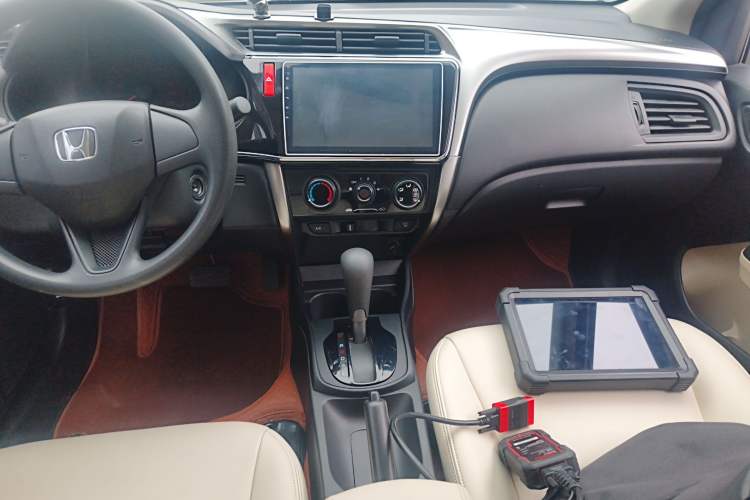 Used Honda City 2015 1.5L CVT Comfort Version Audio And AC Panel
