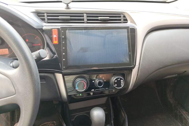 Used Honda City 2015 1.5L CVT Comfort Version Audio And AC Panel