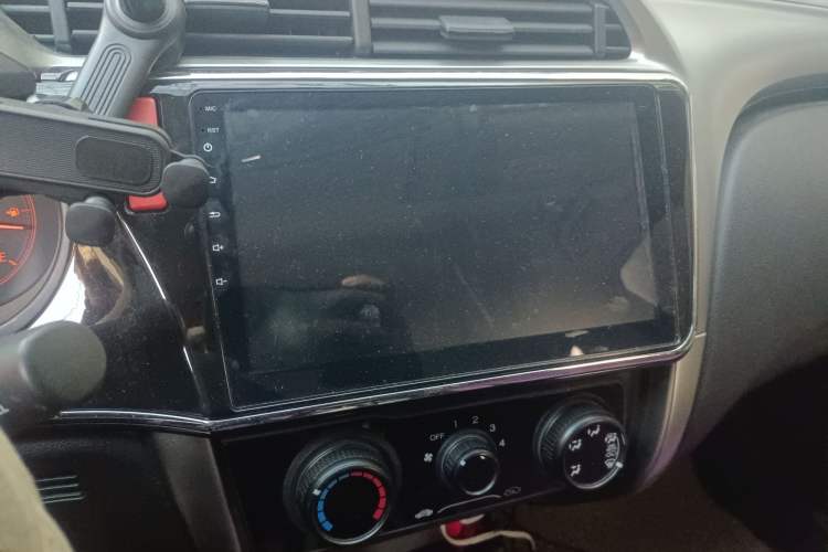Used Honda City 2015 1.5L CVT Comfort Version Audio And AC Panel