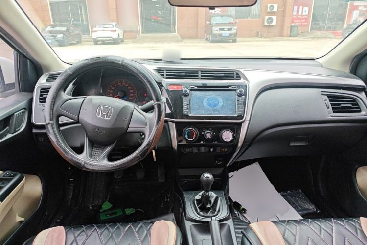 Used Honda City 2015 1.5L Manual Advance Edition Center Console