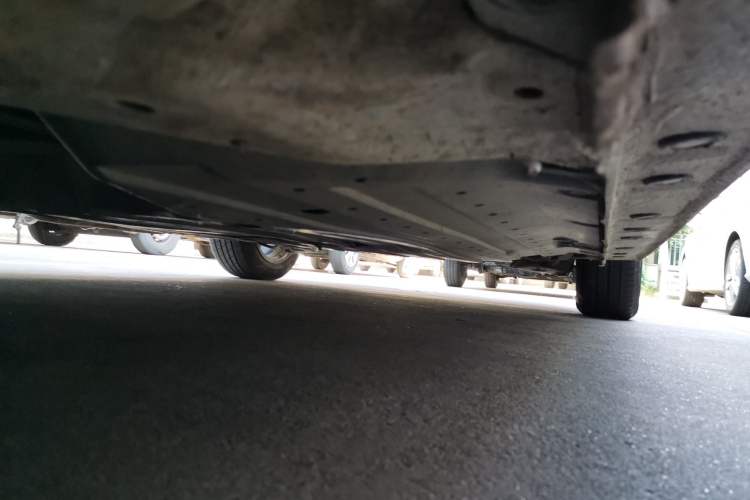 Used Honda City 2015 1.5L manual Comfort version Chassis Front Left