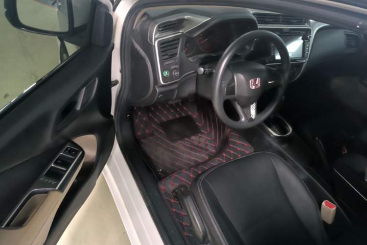 Used Honda City 2015 1.5L CVT Comfort Version Driver Seat