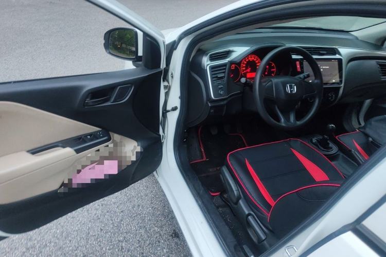 Used Honda City 2015 1.5L manual Comfort version Driver Seat