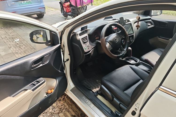 Used Honda City 2015 1.5L CVT Comfort Version Driver Seat