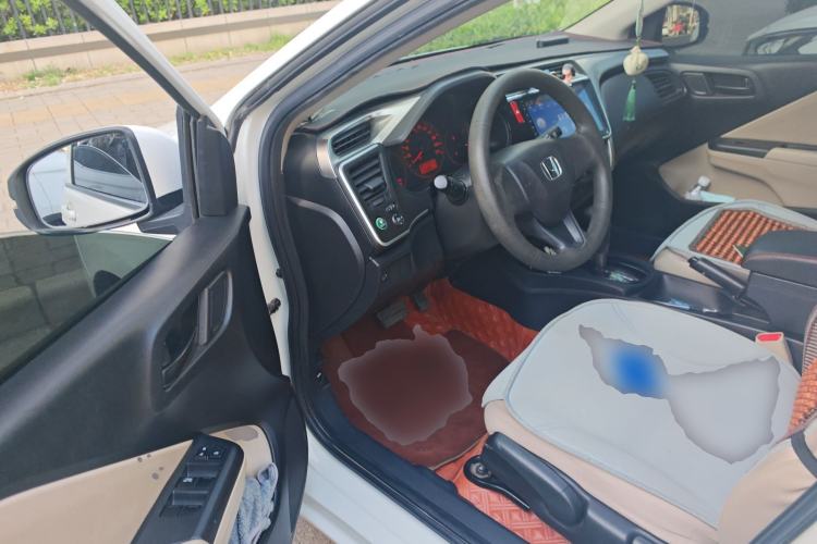 Used Honda City 2015 1.5L CVT Comfort Version Driver Seat