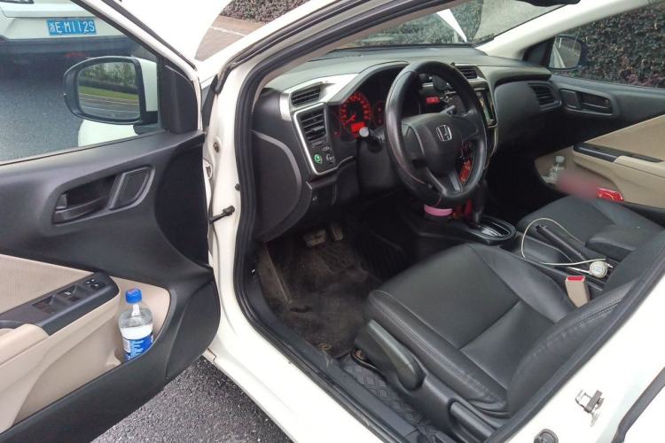 Used Honda City 2015 1.5L CVT Comfort Version Driver Seat