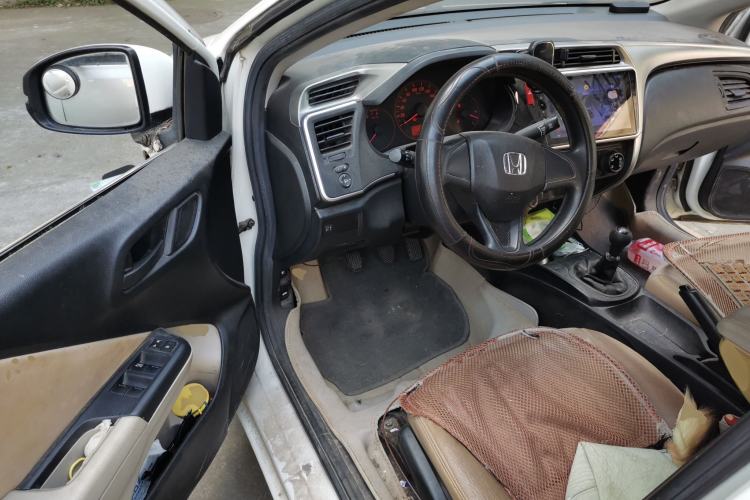 Used Honda City 2015 1.5L manual Comfort version Driver Seat