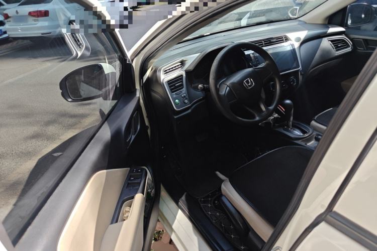 Used Honda City 2015 1.5L CVT Comfort Version Driver Seat