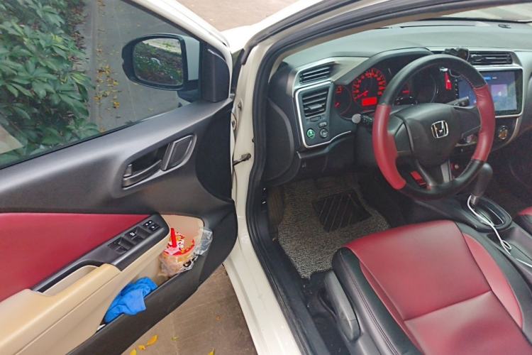 Used Honda City 2015 1.5L CVT Comfort Version Driver Seat