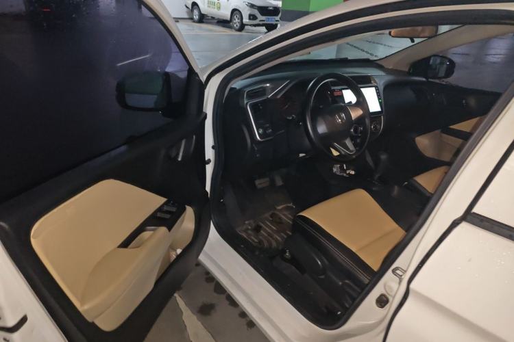 Used Honda City 2015 1.5L CVT Comfort Version Driver Seat