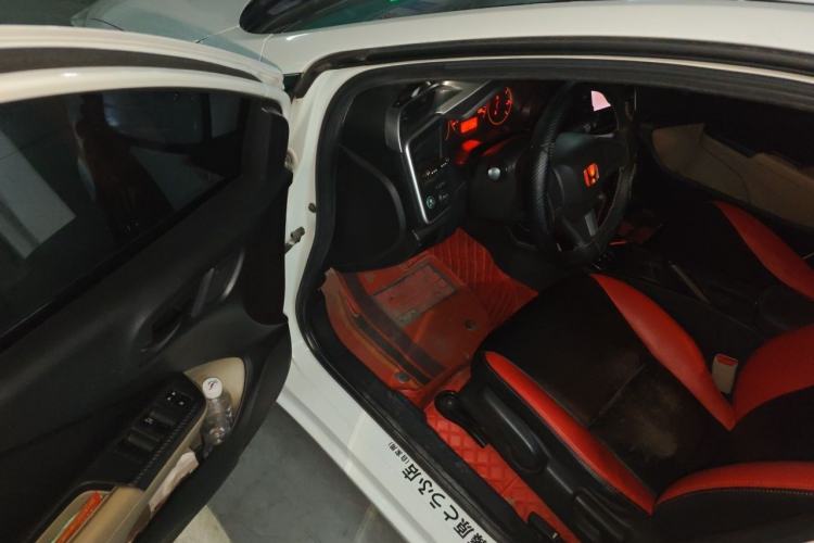 Used Honda City 2015 1.5L CVT Comfort Version Driver Seat