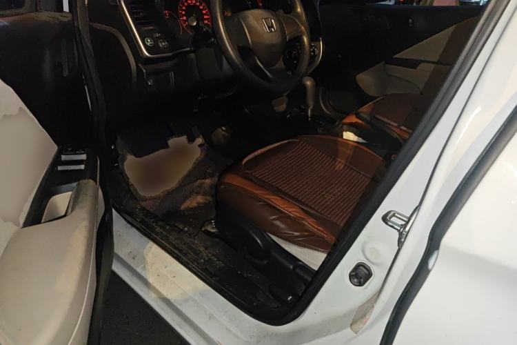 Used Honda City 2015 1.5L CVT Comfort Version Driver Seat