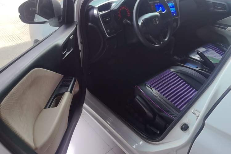 Used Honda City 2015 1.5L CVT Comfort Version Driver Seat