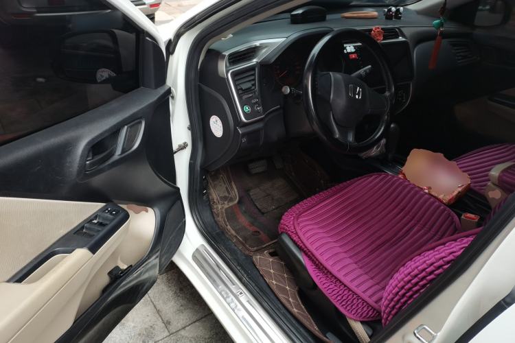Used Honda City 2015 1.5L CVT Comfort Version Driver Seat