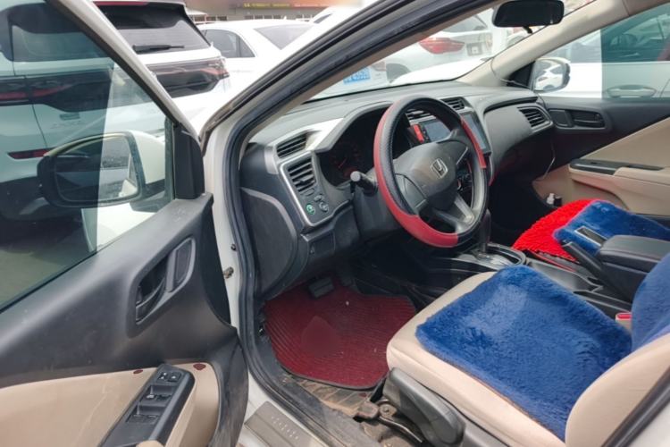 Used Honda City 2015 1.5L CVT Comfort Version Driver Seat