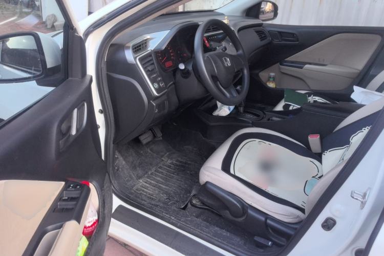 Used Honda City 2015 1.5L CVT Comfort Version Driver Seat