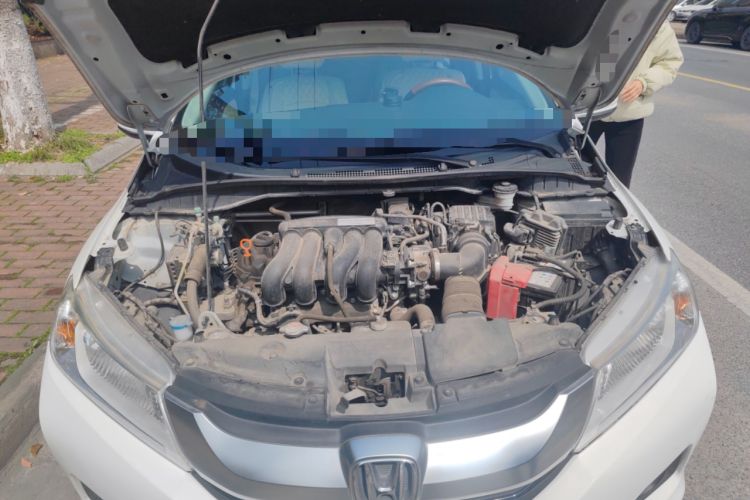 Used Honda City 2015 1.5L CVT Luxury Edition Engine Bay