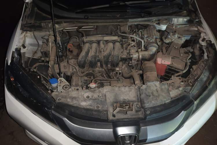 Used Honda City 2015 1.5L Manual Advance Edition Engine Bay
