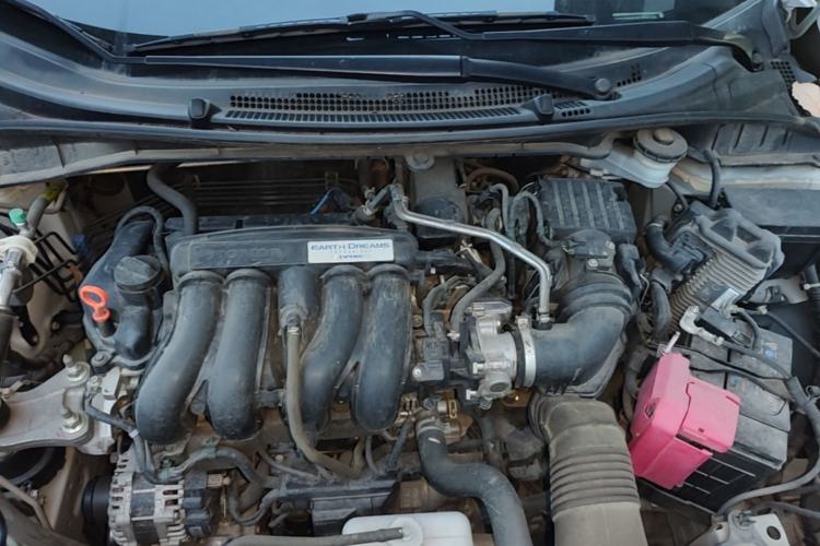 Used Honda City 2015 1.5L CVT Comfort Version Engine Bay